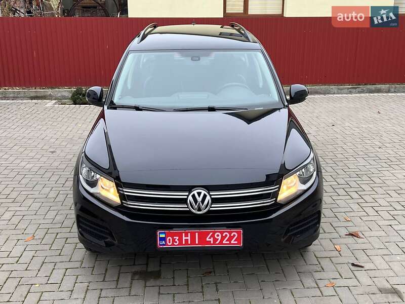 Внедорожник / Кроссовер Volkswagen Tiguan 2015 в Львове