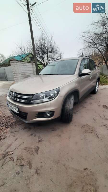 Внедорожник / Кроссовер Volkswagen Tiguan 2011 в Виннице