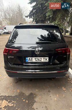 Позашляховик / Кросовер Volkswagen Tiguan 2018 в Дніпрі