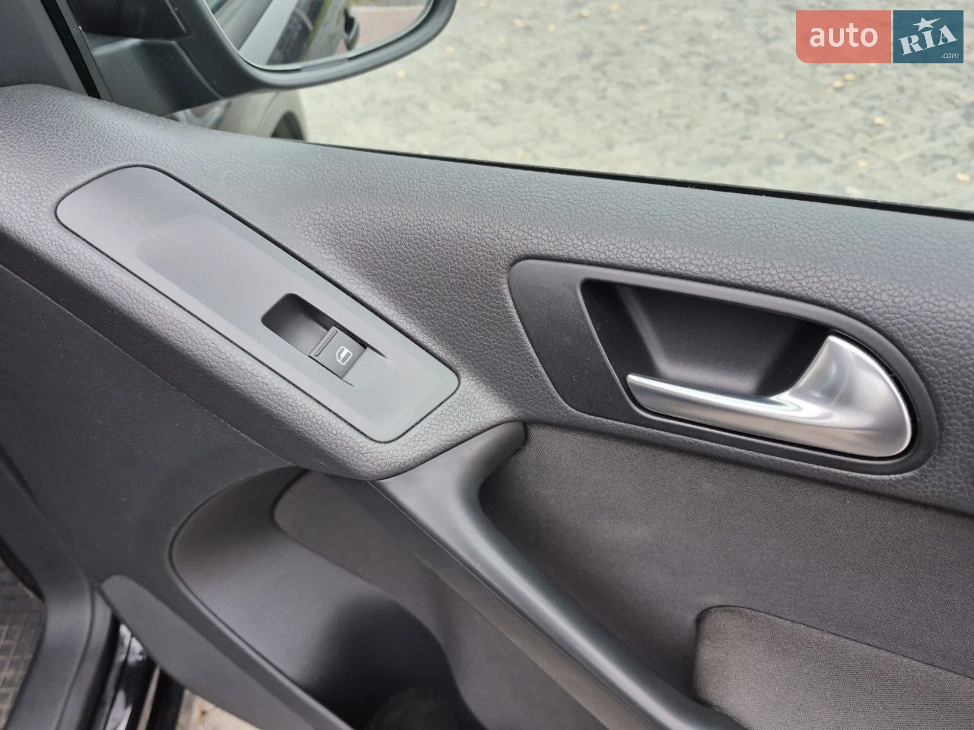 2011 Volkswagen Tiguan - мініатюра 36