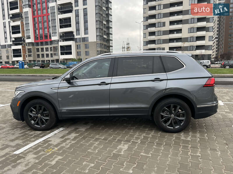 Внедорожник / Кроссовер Volkswagen Tiguan 2024 в Киеве
