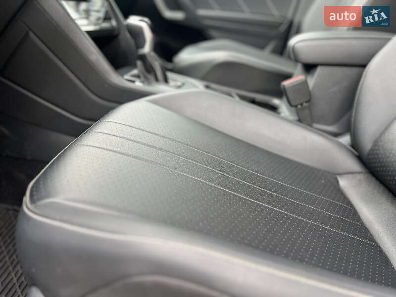 Внедорожник / Кроссовер Volkswagen Tiguan 2024 в Киеве