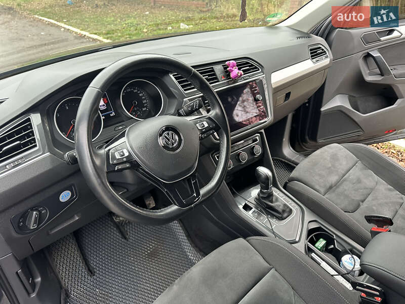 Внедорожник / Кроссовер Volkswagen Tiguan 2019 в Бердичеве