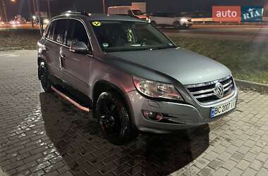 Внедорожник / Кроссовер Volkswagen Tiguan 2010 в Львове