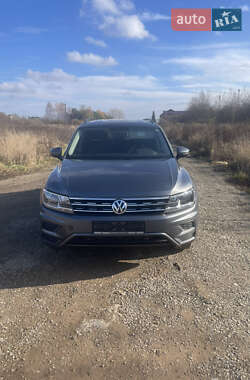 Позашляховик / Кросовер Volkswagen Tiguan 2020 в Львові