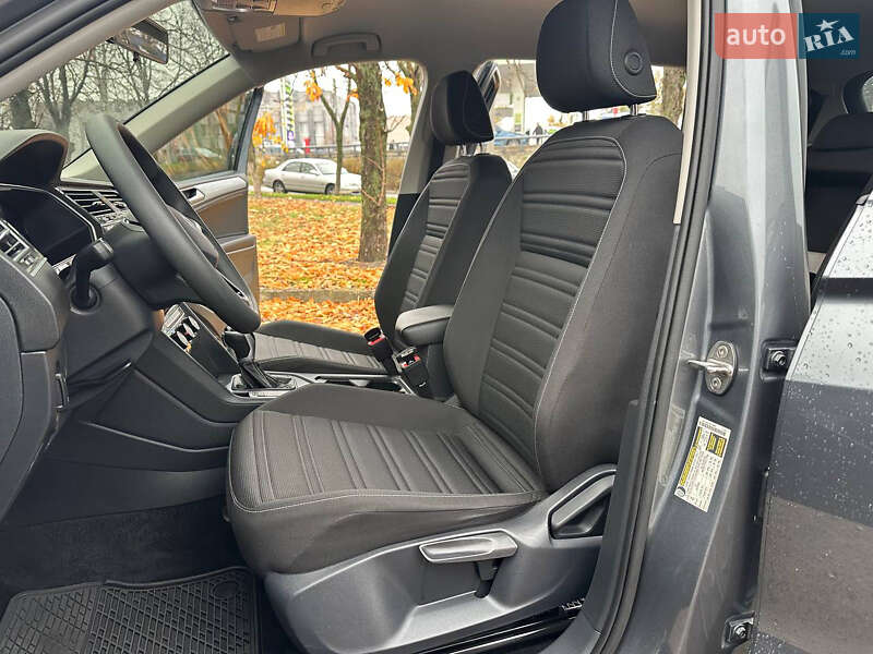 Внедорожник / Кроссовер Volkswagen Tiguan 2022 в Днепре