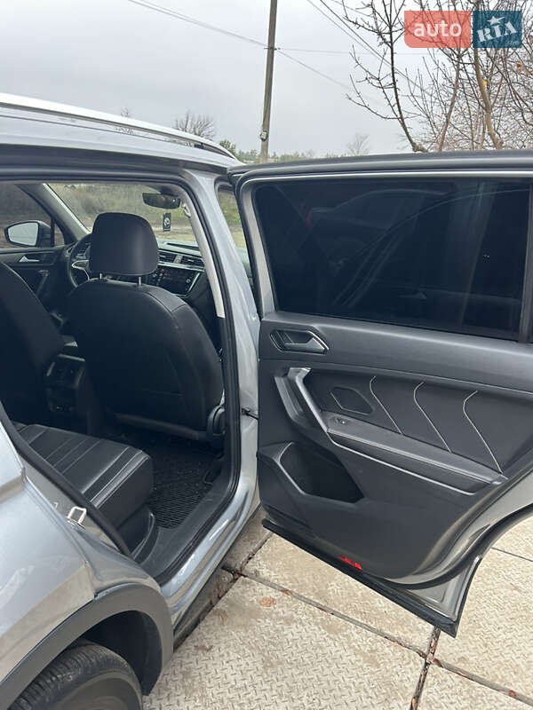 Позашляховик / Кросовер Volkswagen Tiguan 2021 в Полтаві
