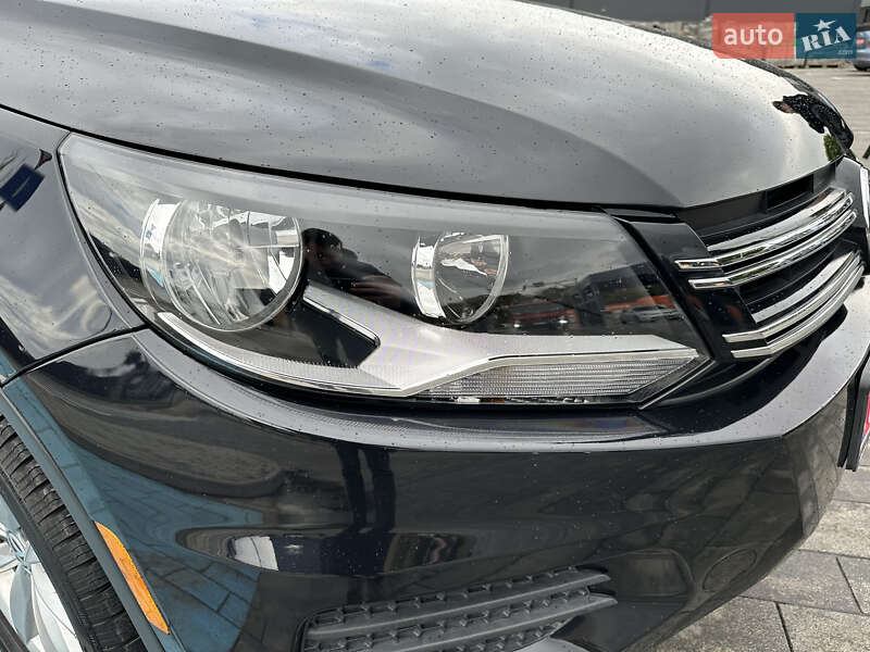 Внедорожник / Кроссовер Volkswagen Tiguan 2017 в Луцке