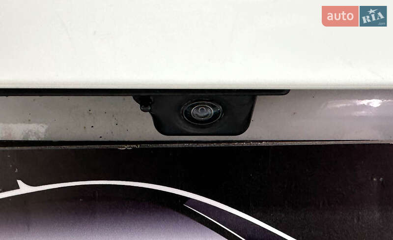 Внедорожник / Кроссовер Volkswagen Tiguan 2016 в Львове