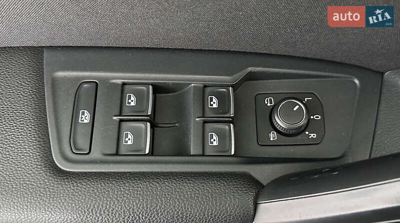 Внедорожник / Кроссовер Volkswagen Tiguan 2016 в Львове