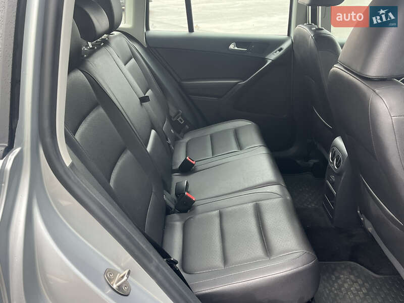 Внедорожник / Кроссовер Volkswagen Tiguan 2017 в Киеве