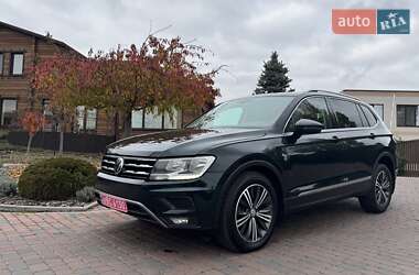 Позашляховик / Кросовер Volkswagen Tiguan 2018 в Павлограді