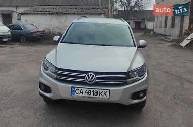 Внедорожник / Кроссовер Volkswagen Tiguan 2014 в Каменке