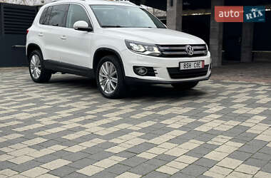 Внедорожник / Кроссовер Volkswagen Tiguan 2012 в Мукачево