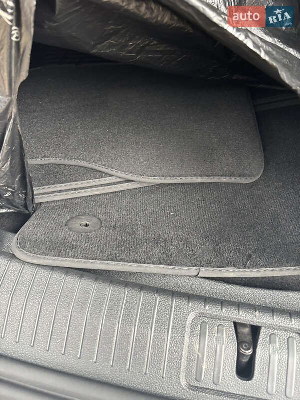 Внедорожник / Кроссовер Volkswagen Tiguan 2021 в Львове фото 35 Внедорожник / Кроссовер Volkswagen Tiguan 2021 в Львове