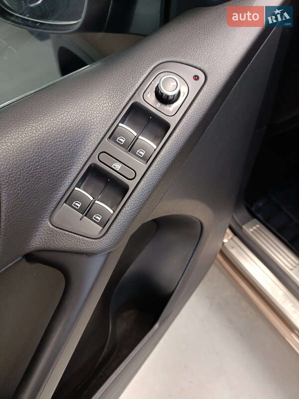 Внедорожник / Кроссовер Volkswagen Tiguan 2014 в Тернополе