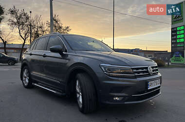 Внедорожник / Кроссовер Volkswagen Tiguan 2018 в Житомире