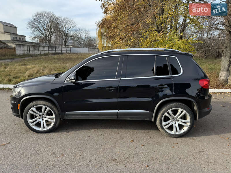 Внедорожник / Кроссовер Volkswagen Tiguan 2013 в Хмельнике