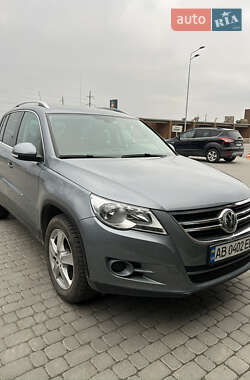Позашляховик / Кросовер Volkswagen Tiguan 2010 в Вінниці