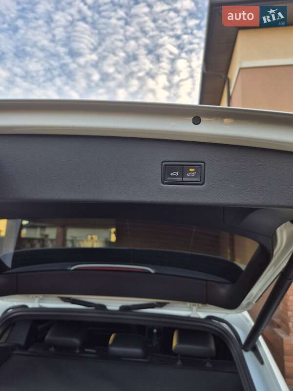 Внедорожник / Кроссовер Volkswagen Tiguan 2018 в Ровно