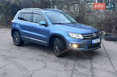 Внедорожник / Кроссовер Volkswagen Tiguan 2015 в Киеве