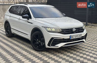 Позашляховик / Кросовер Volkswagen Tiguan 2023 в Миколаєві