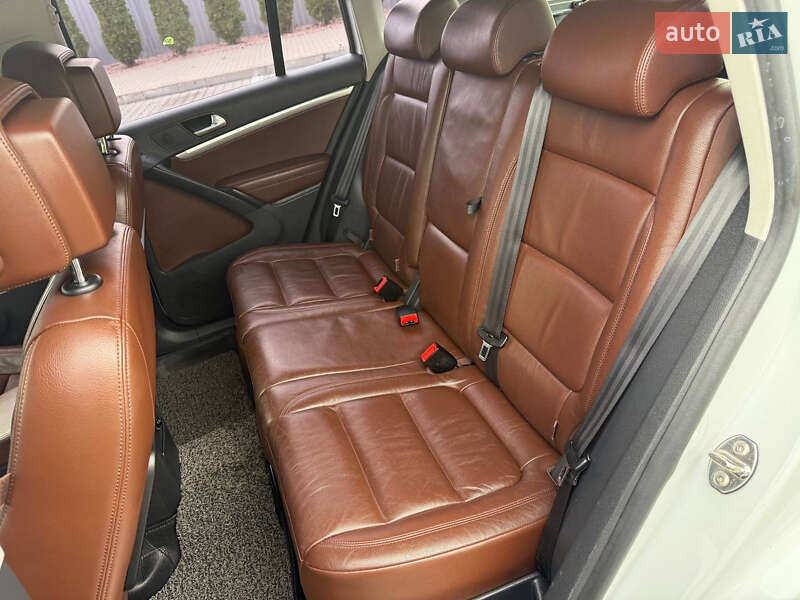 Позашляховик / Кросовер Volkswagen Tiguan 2015 в Одесі фото 30 Позашляховик / Кросовер Volkswagen Tiguan 2015 в Одесі