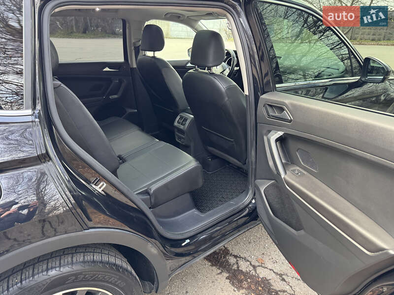 Позашляховик / Кросовер Volkswagen Tiguan 2018 в Хмельницькому фото 14 Позашляховик / Кросовер Volkswagen Tiguan 2018 в Хмельницькому