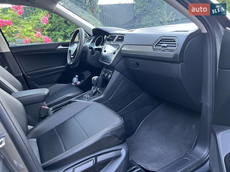 Внедорожник / Кроссовер Volkswagen Tiguan 2020 в Киеве фото 31 Внедорожник / Кроссовер Volkswagen Tiguan 2020 в Киеве