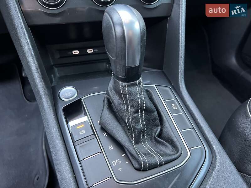 Внедорожник / Кроссовер Volkswagen Tiguan 2020 в Киеве фото 44 Внедорожник / Кроссовер Volkswagen Tiguan 2020 в Киеве