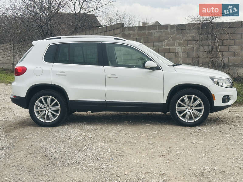 Volkswagen Tiguan 2015