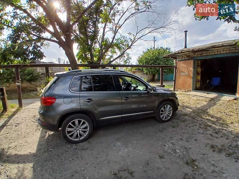 Внедорожник / Кроссовер Volkswagen Tiguan 2014 в Павлограде фото 22 Внедорожник / Кроссовер Volkswagen Tiguan 2014 в Павлограде