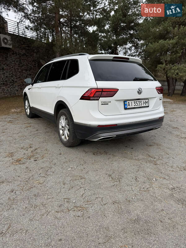 Позашляховик / Кросовер Volkswagen Tiguan 2018 в Києві фото 4 Позашляховик / Кросовер Volkswagen Tiguan 2018 в Києві