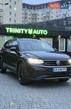 Внедорожник / Кроссовер Volkswagen Tiguan 2024 в Одессе