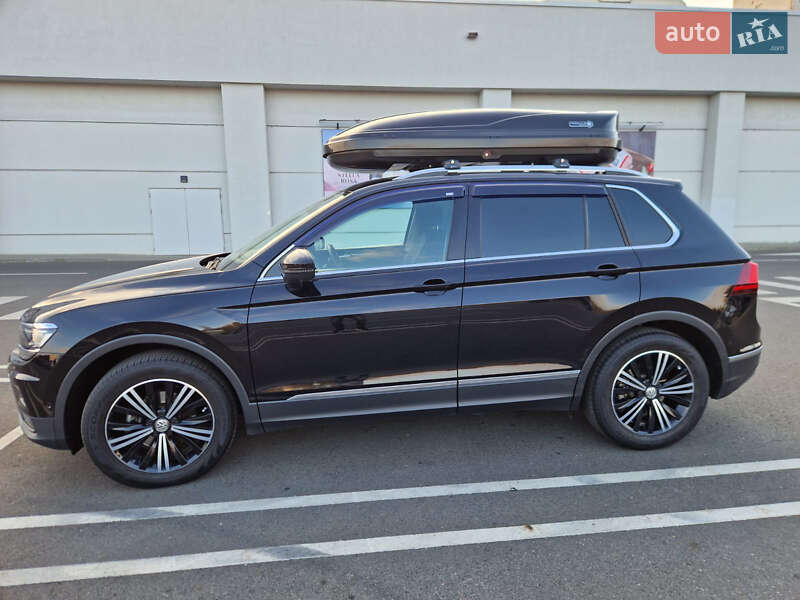 Внедорожник / Кроссовер Volkswagen Tiguan 2020 в Одессе