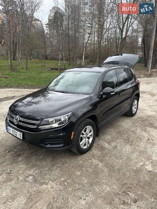Внедорожник / Кроссовер Volkswagen Tiguan 2012 в Киеве