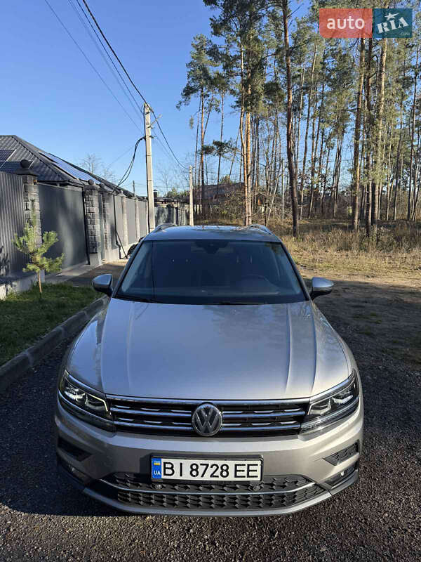 Внедорожник / Кроссовер Volkswagen Tiguan 2019 в Киеве