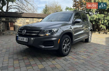 Внедорожник / Кроссовер Volkswagen Tiguan 2016 в Хмельницком