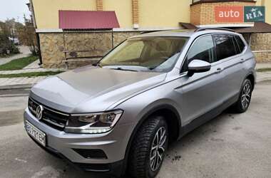 Позашляховик / Кросовер Volkswagen Tiguan 2019 в Чорткові