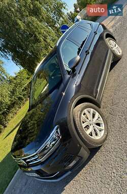 Внедорожник / Кроссовер Volkswagen Tiguan 2019 в Тернополе