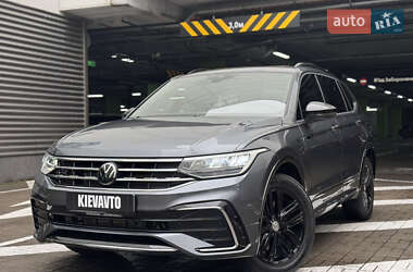 Внедорожник / Кроссовер Volkswagen Tiguan 2022 в Киеве