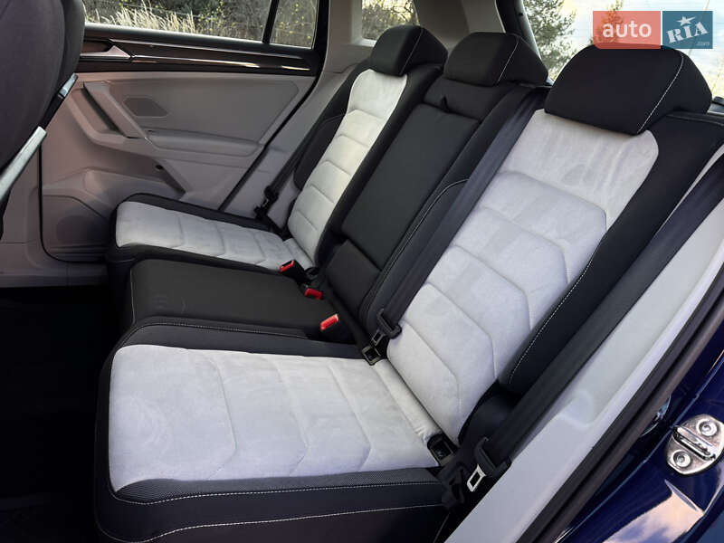 Внедорожник / Кроссовер Volkswagen Tiguan 2017 в Радивилове
