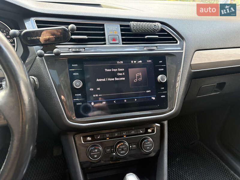 Внедорожник / Кроссовер Volkswagen Tiguan 2018 в Киеве