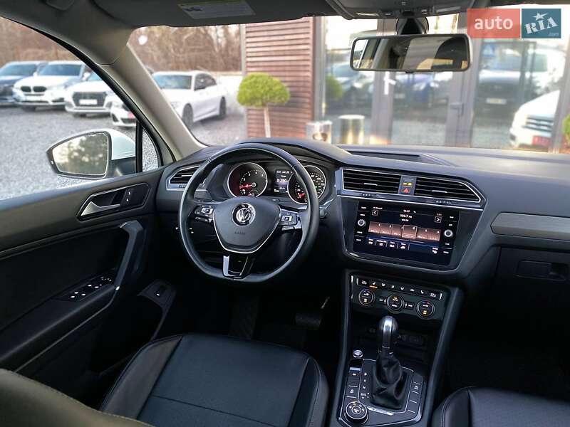 Позашляховик / Кросовер Volkswagen Tiguan 2017 в Львові фото 8 Позашляховик / Кросовер Volkswagen Tiguan 2017 в Львові