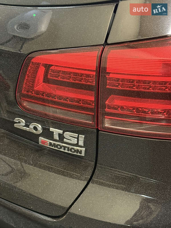 Внедорожник / Кроссовер Volkswagen Tiguan 2016 в Киеве