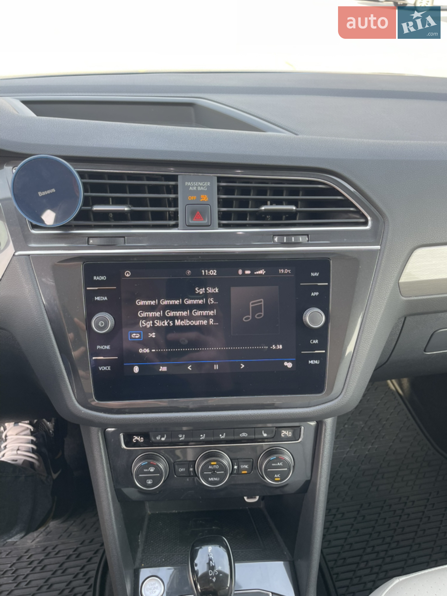 2020 Volkswagen Tiguan - мініатюра 21
