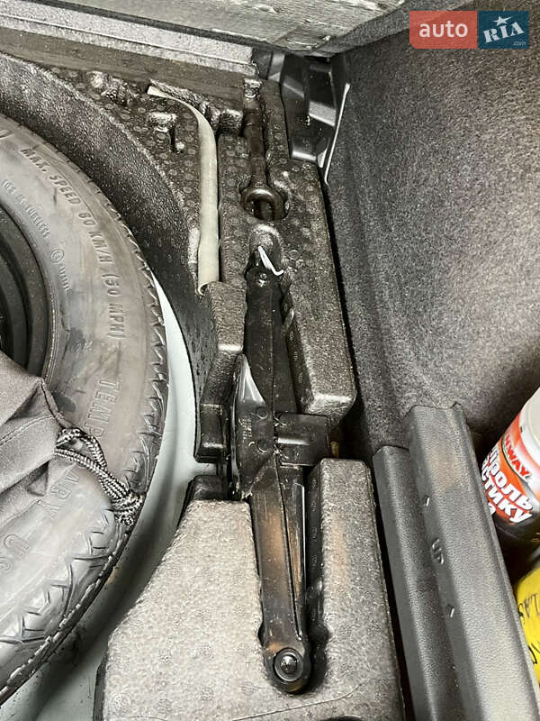 Внедорожник / Кроссовер Volkswagen Tiguan 2017 в Млинове