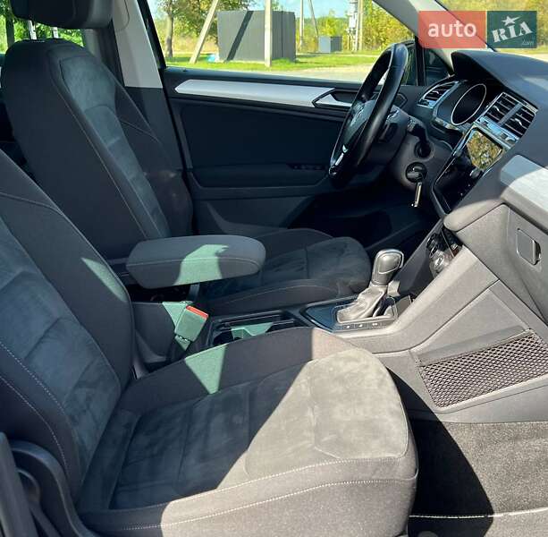 Внедорожник / Кроссовер Volkswagen Tiguan 2020 в Коломые фото 22 Внедорожник / Кроссовер Volkswagen Tiguan 2020 в Коломые