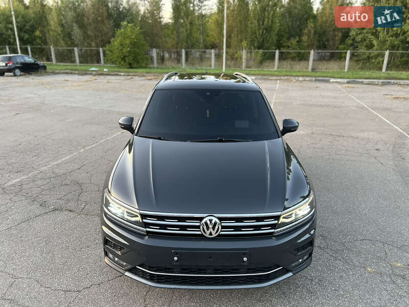 Внедорожник / Кроссовер Volkswagen Tiguan 2018 в Киеве фото 10 Внедорожник / Кроссовер Volkswagen Tiguan 2018 в Киеве
