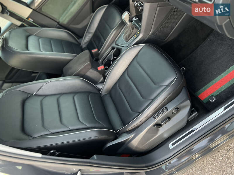Внедорожник / Кроссовер Volkswagen Tiguan 2018 в Киеве фото 18 Внедорожник / Кроссовер Volkswagen Tiguan 2018 в Киеве